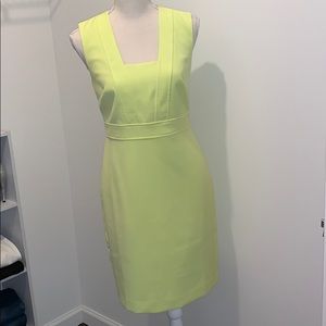 🦊 0 Ann Taylor bright yellow citrine sheath dress